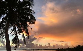 Vacations Beach Fales