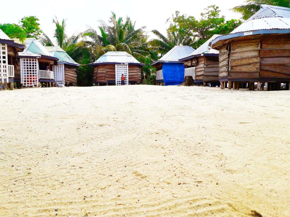 Vacation Beach Fales Manase Exterior photo